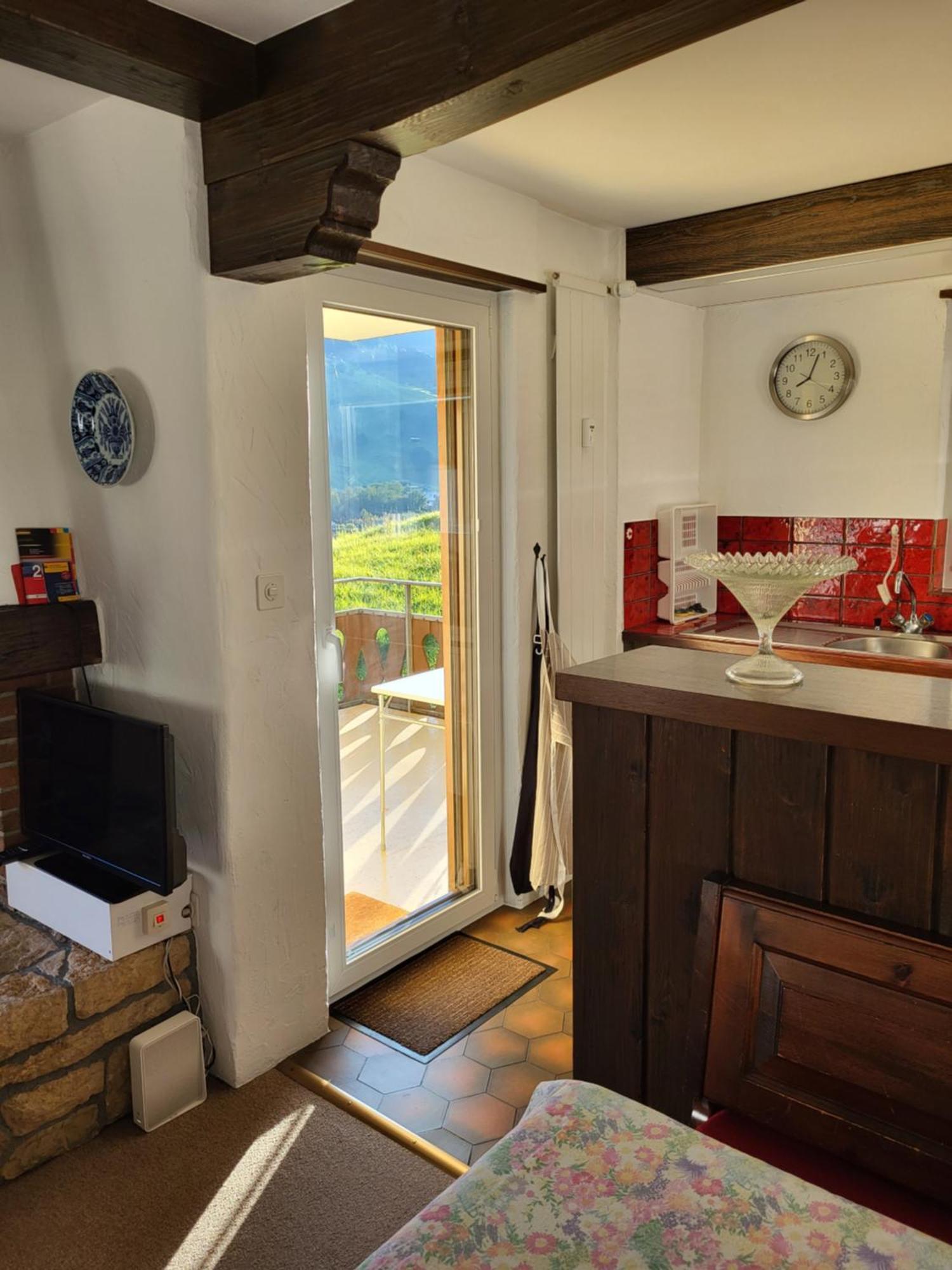 Appartement in Hus Signal met prachtig uitzicht op de bergen Klosters Buitenkant foto